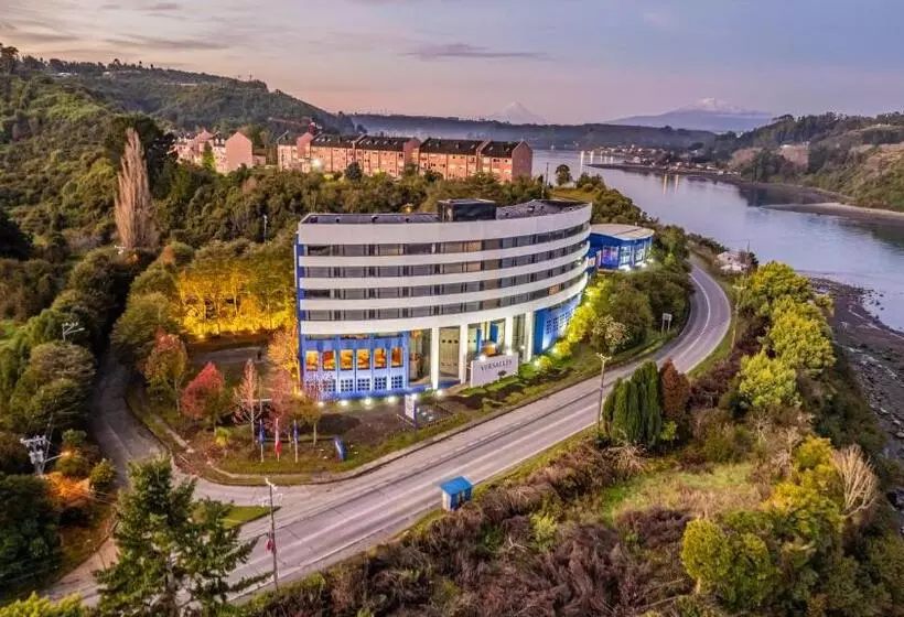 Fotos del hotel Versalles Suites Puerto Montt:  16