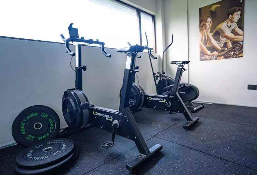 Fotos del hotel Versalles Suites Puerto Montt:  11