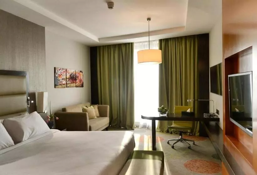 Fotos del hotel Holiday Inn Jeddah Gateway, An Ihg:  2