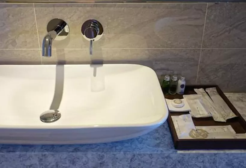 Fotos del hotel La Maison Hotel:  19