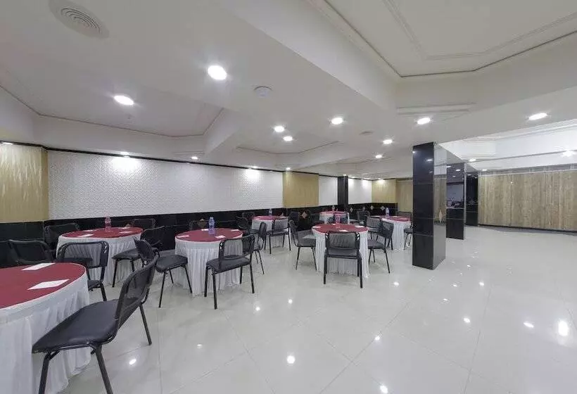 Fotos del hotel Fab Summit:  14