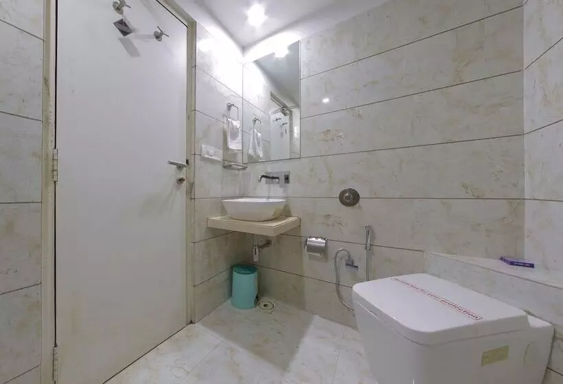 Fotos del hotel Fab Summit:  15