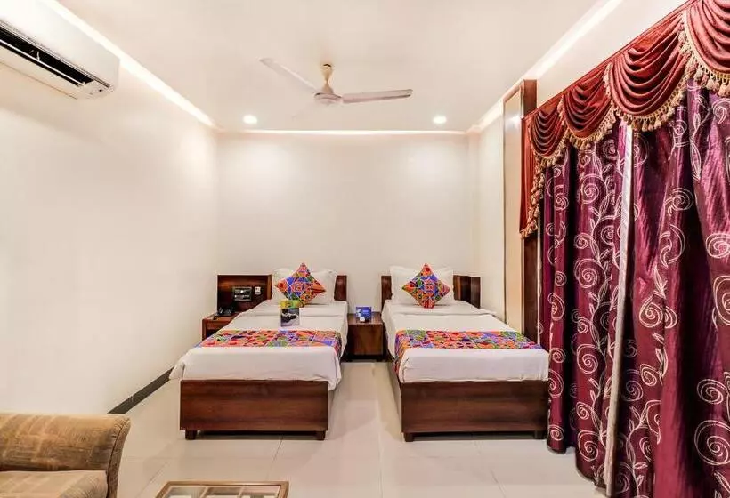 Fotos del hotel Fab Summit:  25