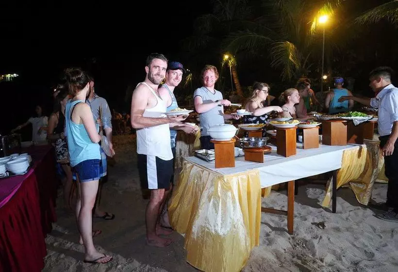 Fotos del hotel Monkey Island Resort:  13