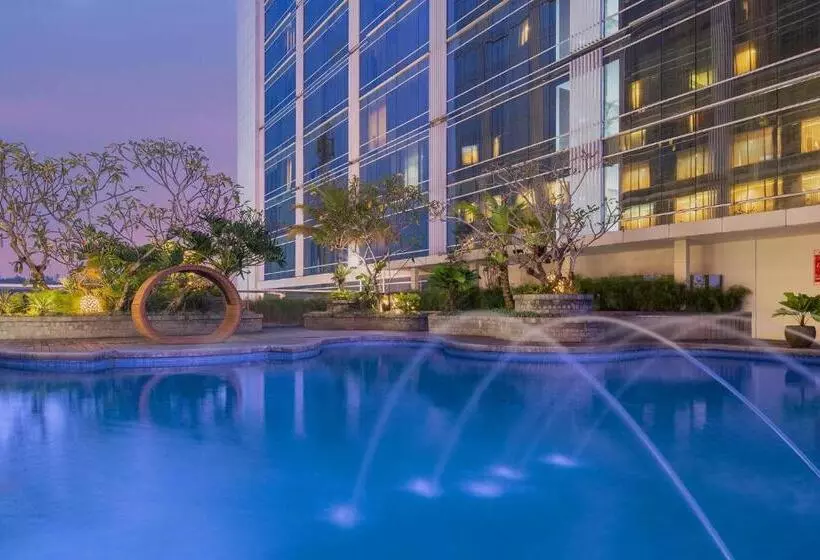 Fotos del hotel The Alana Yogyakarta  And Convention Center:  9