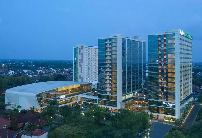 Fotos del hotel The Alana Yogyakarta  And Convention Center:  7
