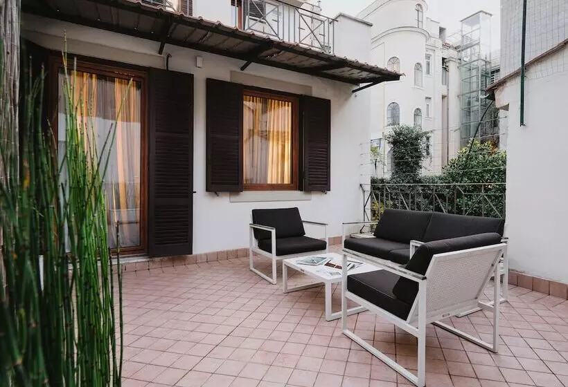 Fotos del hotel Mood Suites Tritone:  11