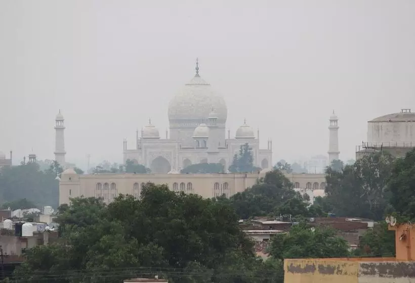 Fotos del hotel Capital O 9367  Galaxy:  6