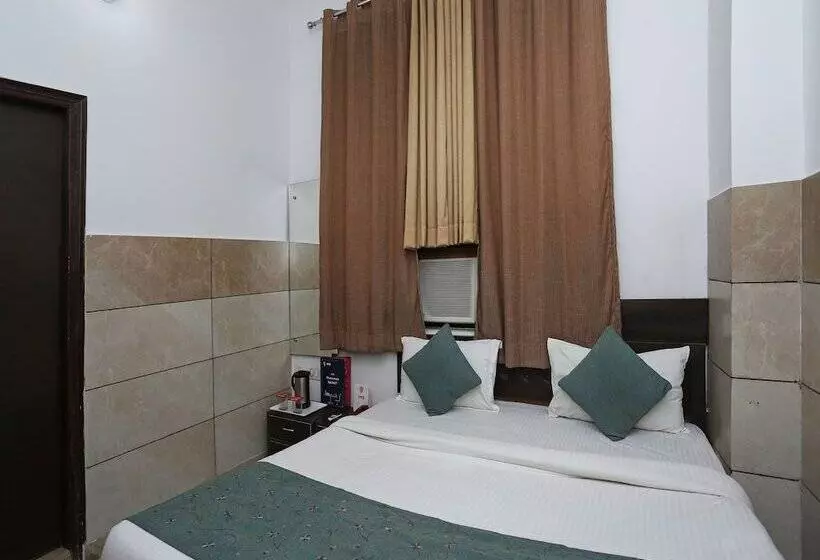 Fotos del hotel Capital O 9367  Galaxy:  21