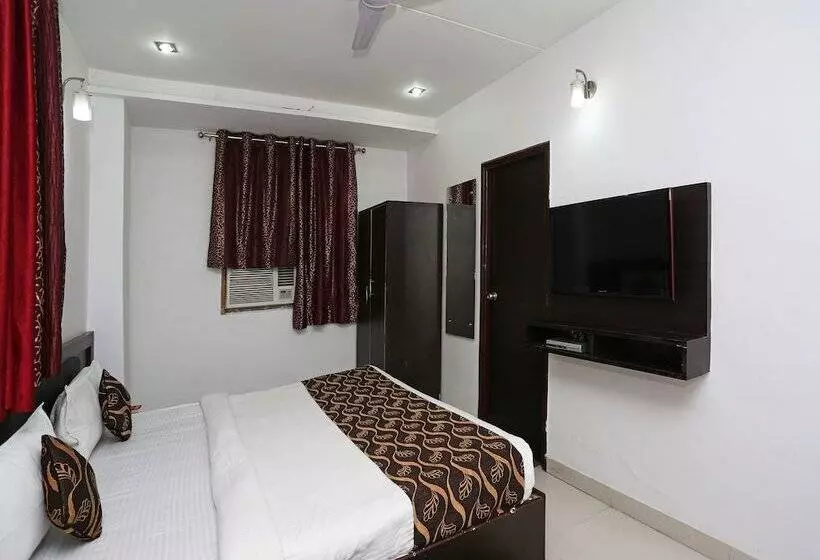 Fotos del hotel Capital O 9367  Galaxy:  18