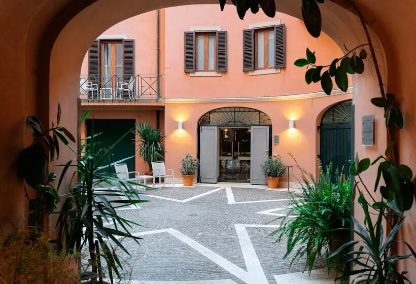 Fotos del hotel Mood Suites Tritone:  10