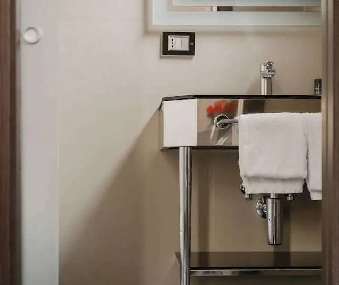 Fotos del hotel Mood Suites Tritone:  17