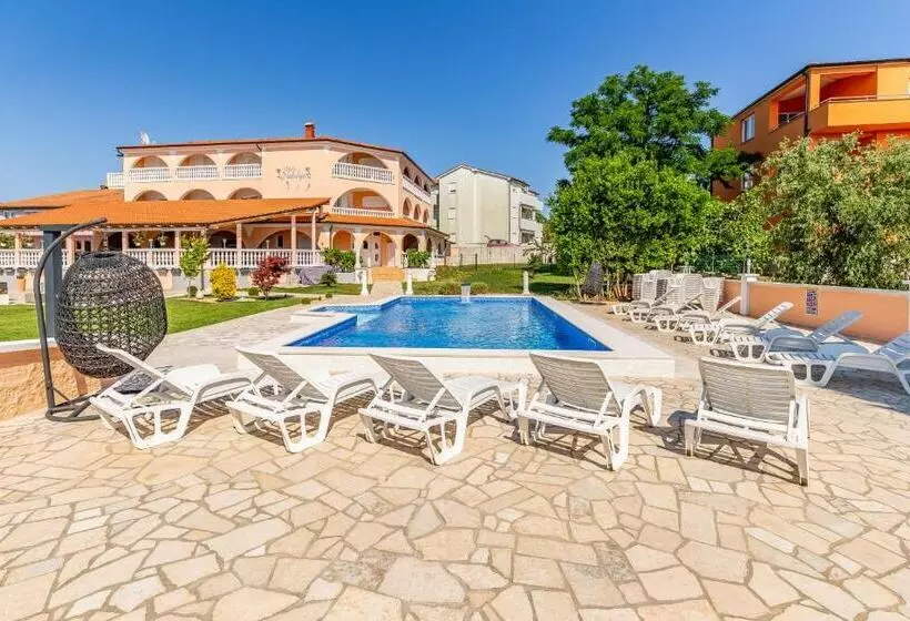 Fotos del hotel Villa Natalija:  8