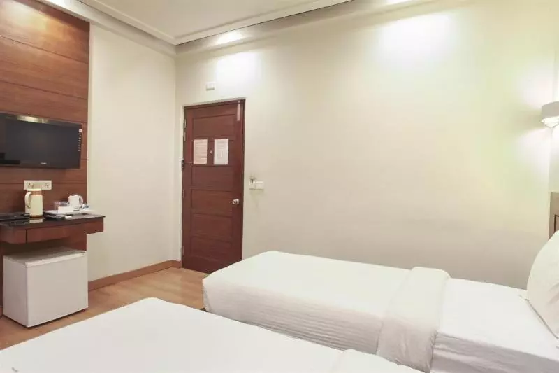 Fotos del hotel Dasaprakash:  7