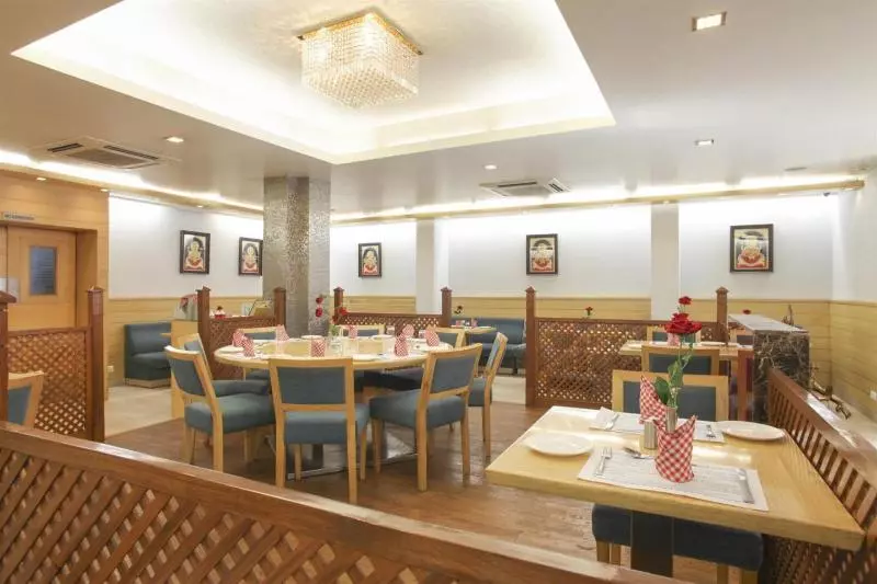 Fotos del hotel Dasaprakash:  11