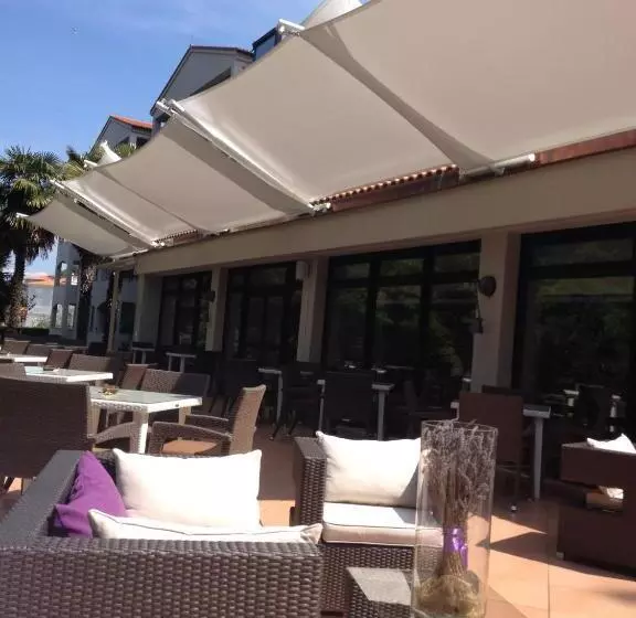 Fotos del hotel Flores:  16