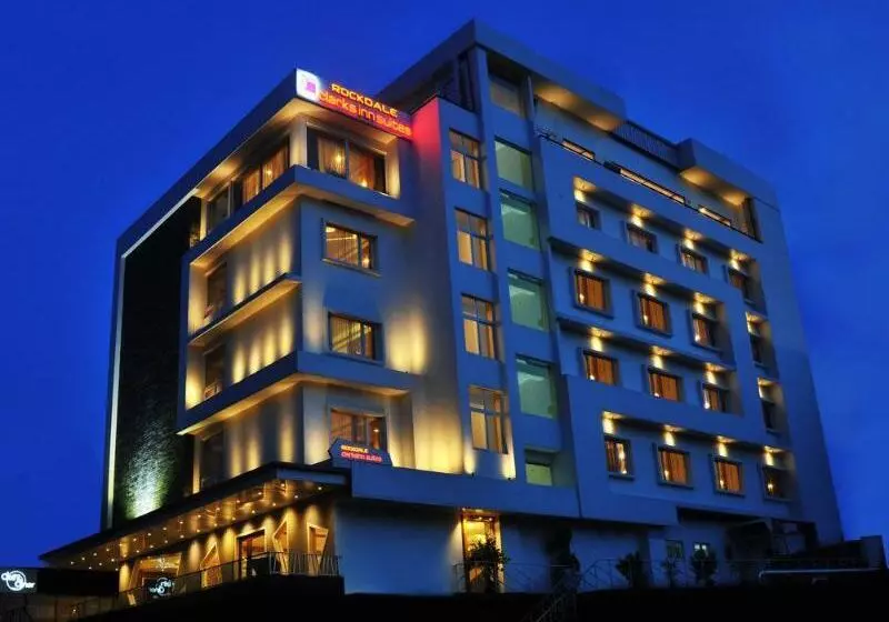 Rockdale Clarks Inn Suites