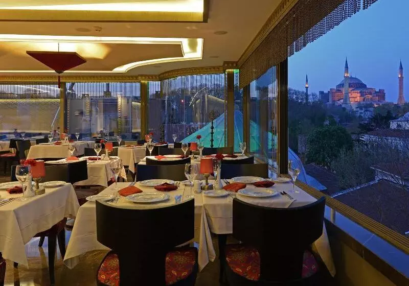 Fotos del hotel Yasmak Comfort:  5