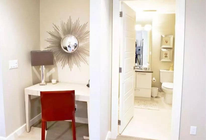 Fotos del hotel Executive Suites By Roseman - Keynote Towers:  22