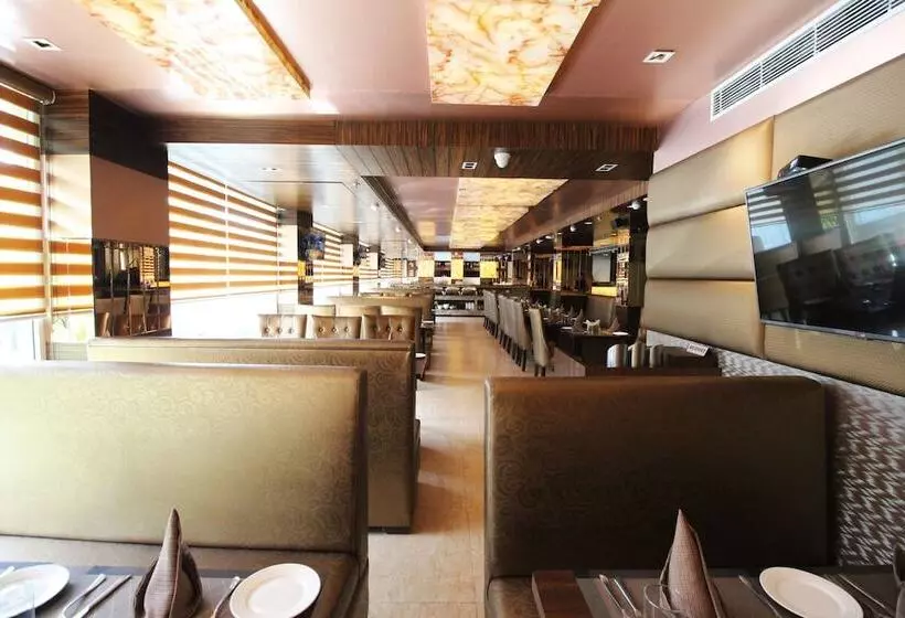 Fotos del hotel Golden Grand:  20