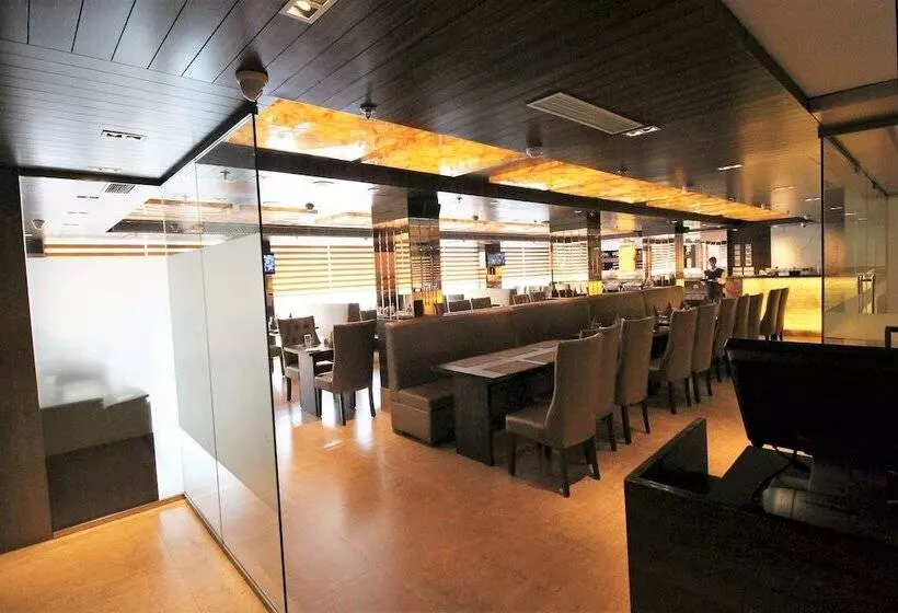 Fotos del hotel Golden Grand:  8