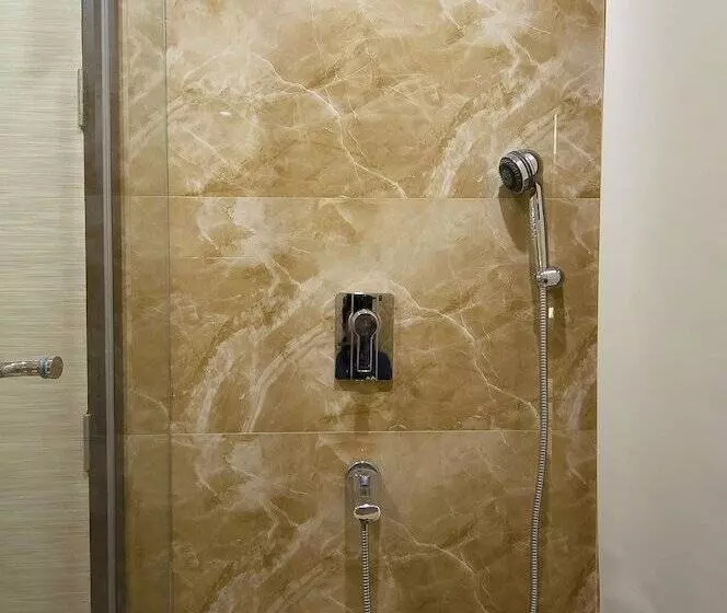 Fotos del hotel Golden Grand:  19