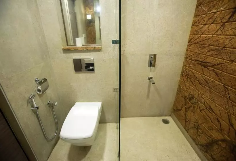 Fotos del hotel Oyo Premium Children Park Sardarpura:  13