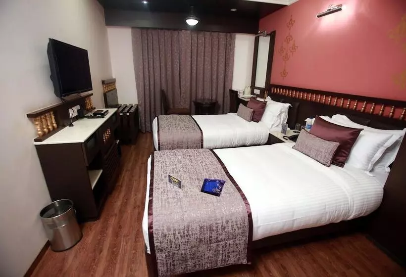 Fotos del hotel Oyo Premium Children Park Sardarpura:  12