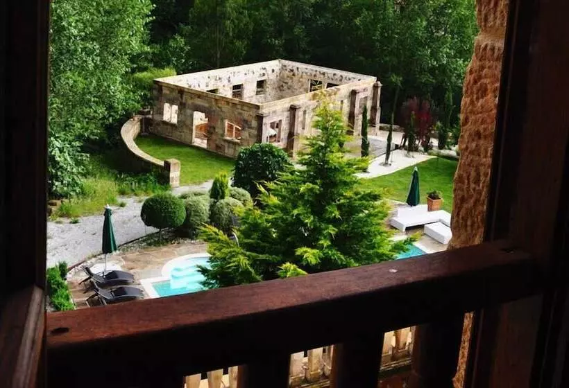 Fotos del hotel Palacio De Trasvilla:  14