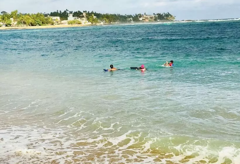 Fotos del hotel Thaproban Beach House:  20