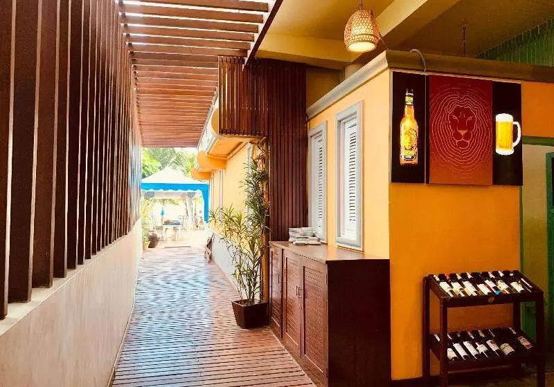 Fotos del hotel Thaproban Beach House:  11