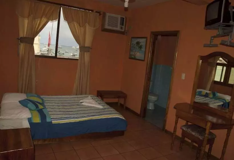 Fotos del hotel Castro Galapagos:  8