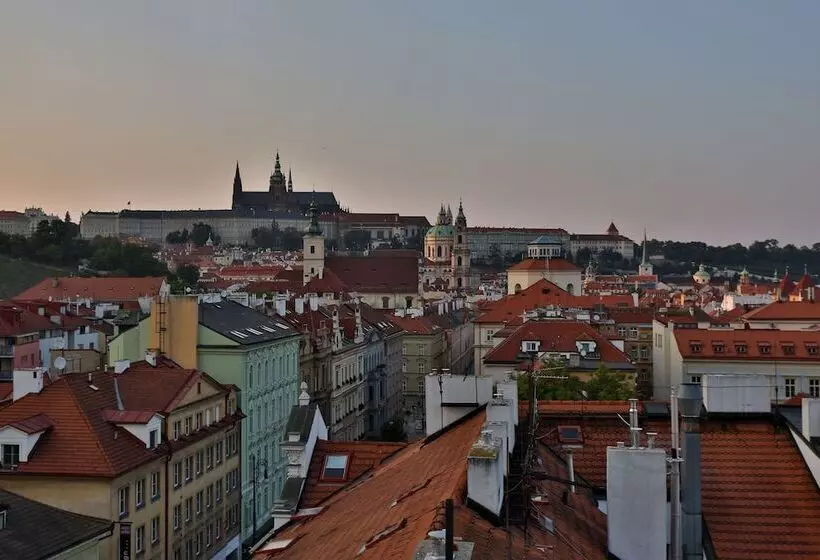 Fotos del hotel James  & Apartments:  7