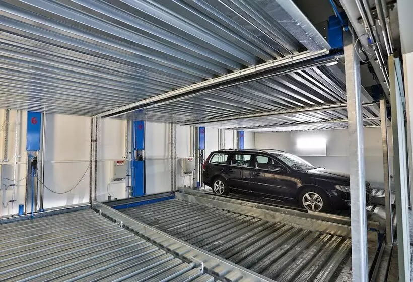 Fotos del hotel James  & Apartments:  6