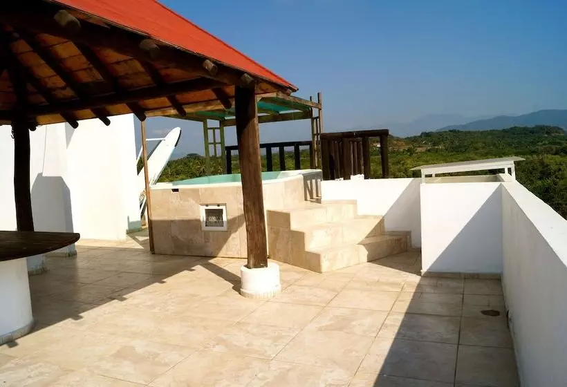 Fotos del hotel Sara Suites:  4