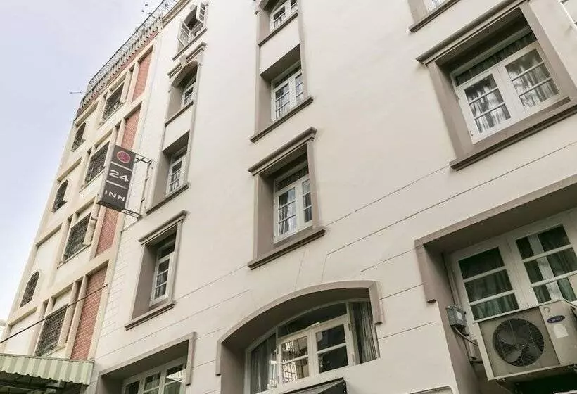 Fotos del hotel 24 Inn:  5