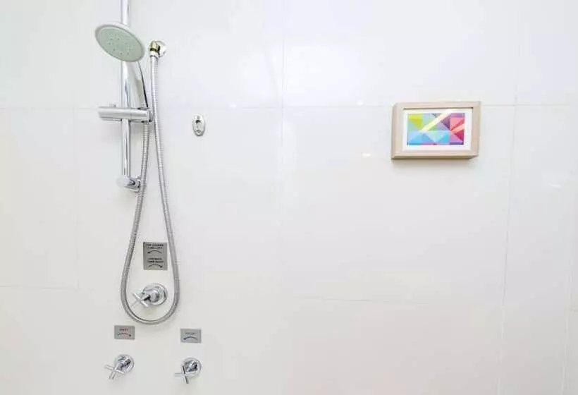 Fotos del hotel 24 Inn:  7