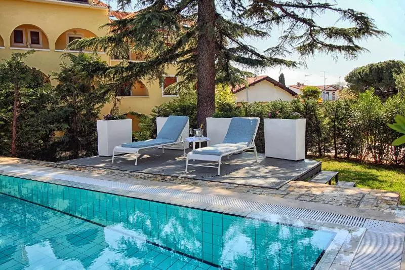 Fotos del hotel Arupinum:  15