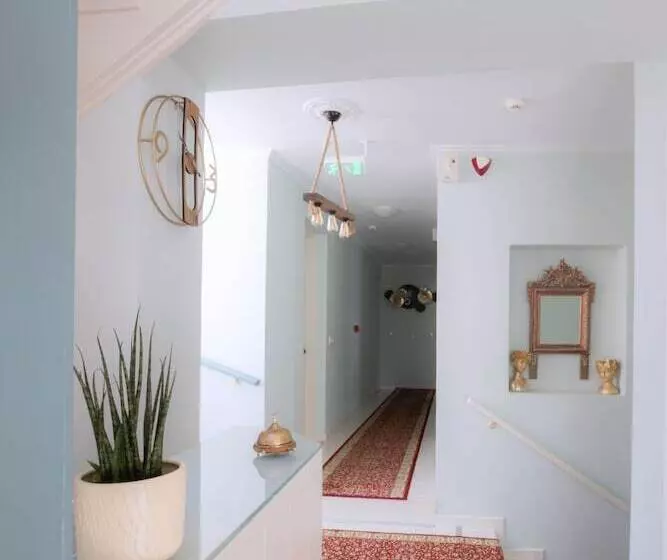 Fotos del hotel 999 Luxury:  10