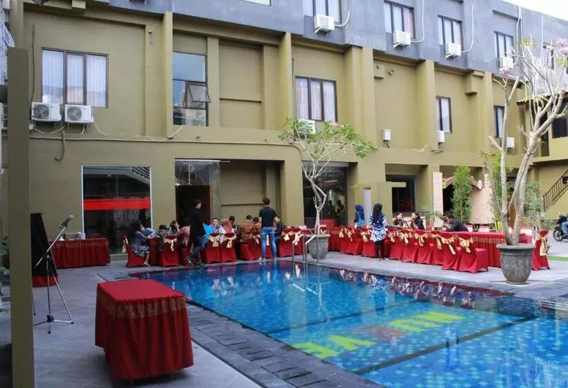 Fotos del hotel Nueve Jogja:  22