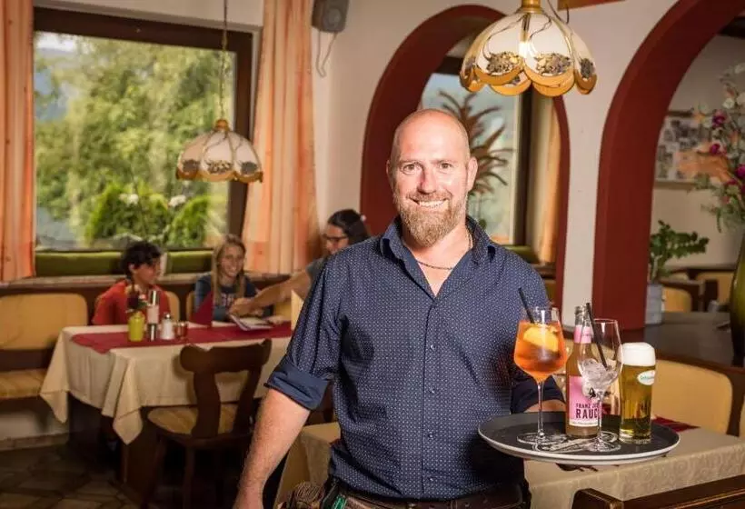 Fotos del hotel Pariente:  9