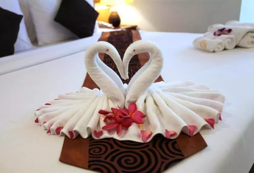 Fotos del hotel Rapeepan Ville:  8