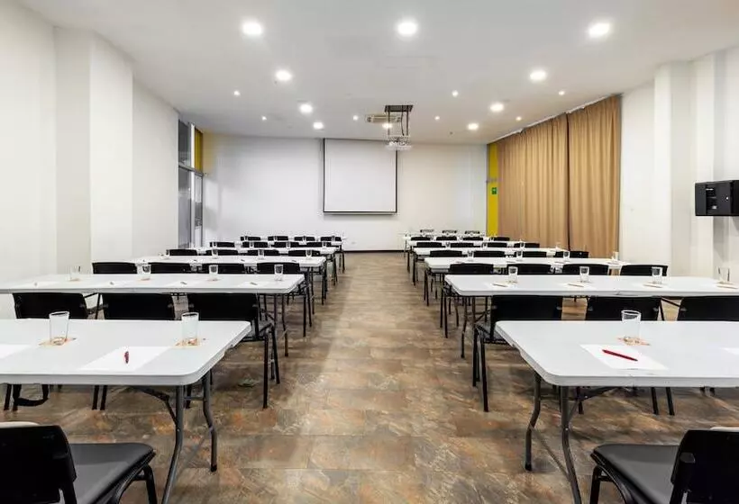 Fotos del hotel Pop Art  Clc Mamonal Cartagena:  16