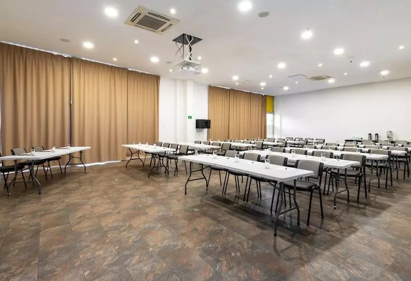 Fotos del hotel Pop Art  Clc Mamonal Cartagena:  12