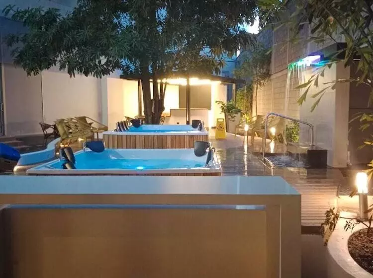 Fotos del hotel Pop Art  Clc Mamonal Cartagena:  11