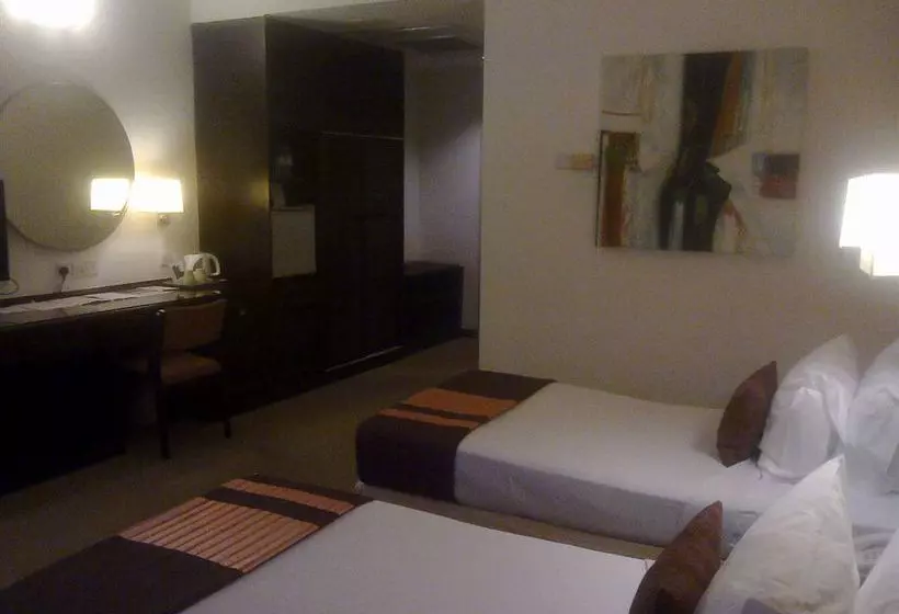 Fotos del hotel Rhr  @ Uniten:  18