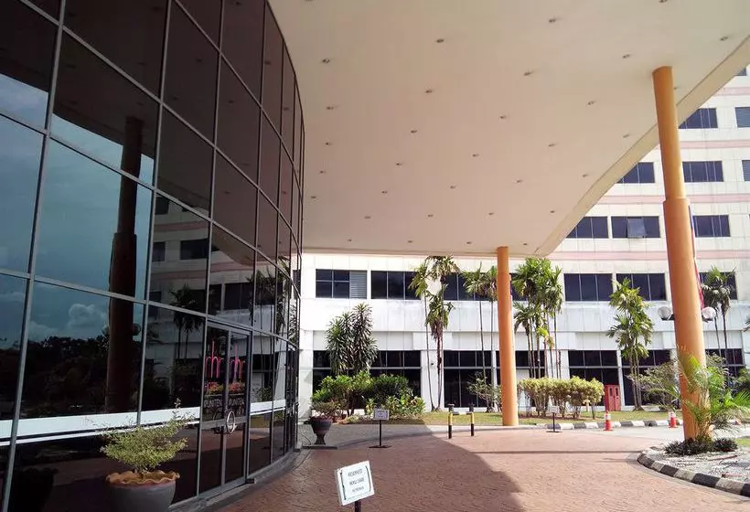 Fotos del hotel Rhr  @ Uniten:  8