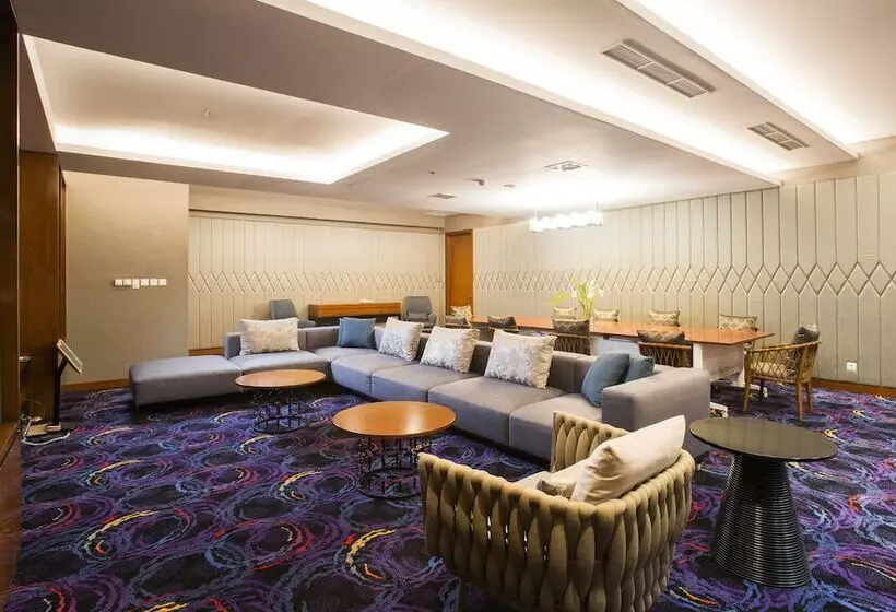 Fotos del hotel Surya  & Cottages Prigen:  22