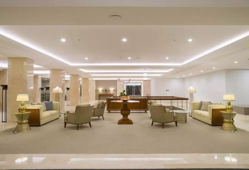 Fotos del hotel Surya  & Cottages Prigen:  10