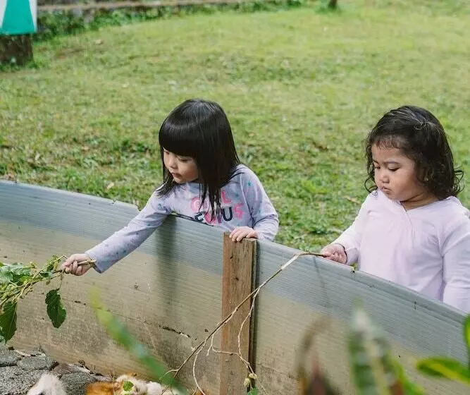 Fotos del hotel Surya  & Cottages Prigen:  21